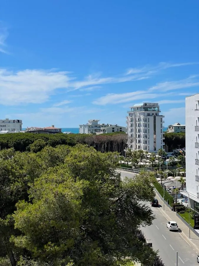 Adria Hotel Golem  Golem (Tirana)