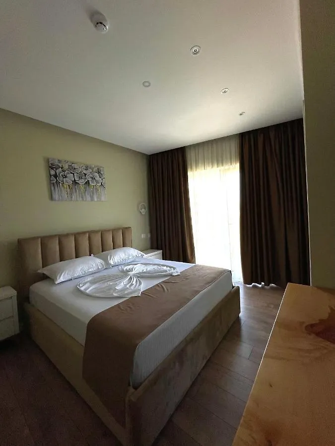 Adria Hotel Golem  4*, Golem (Tirana)